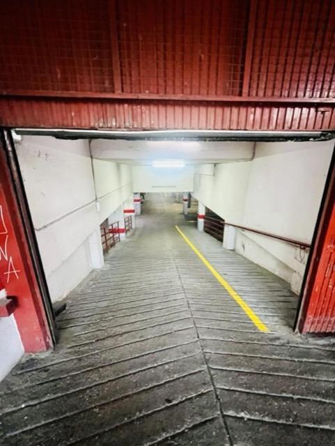 A Orillas Del Pilar Con Parking Saragossa Exterior foto